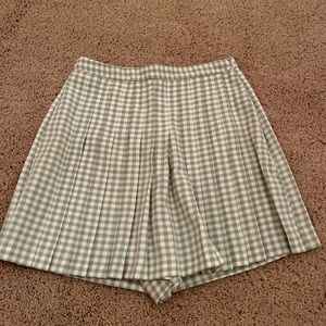 Zara pleated gingham skort in size XS